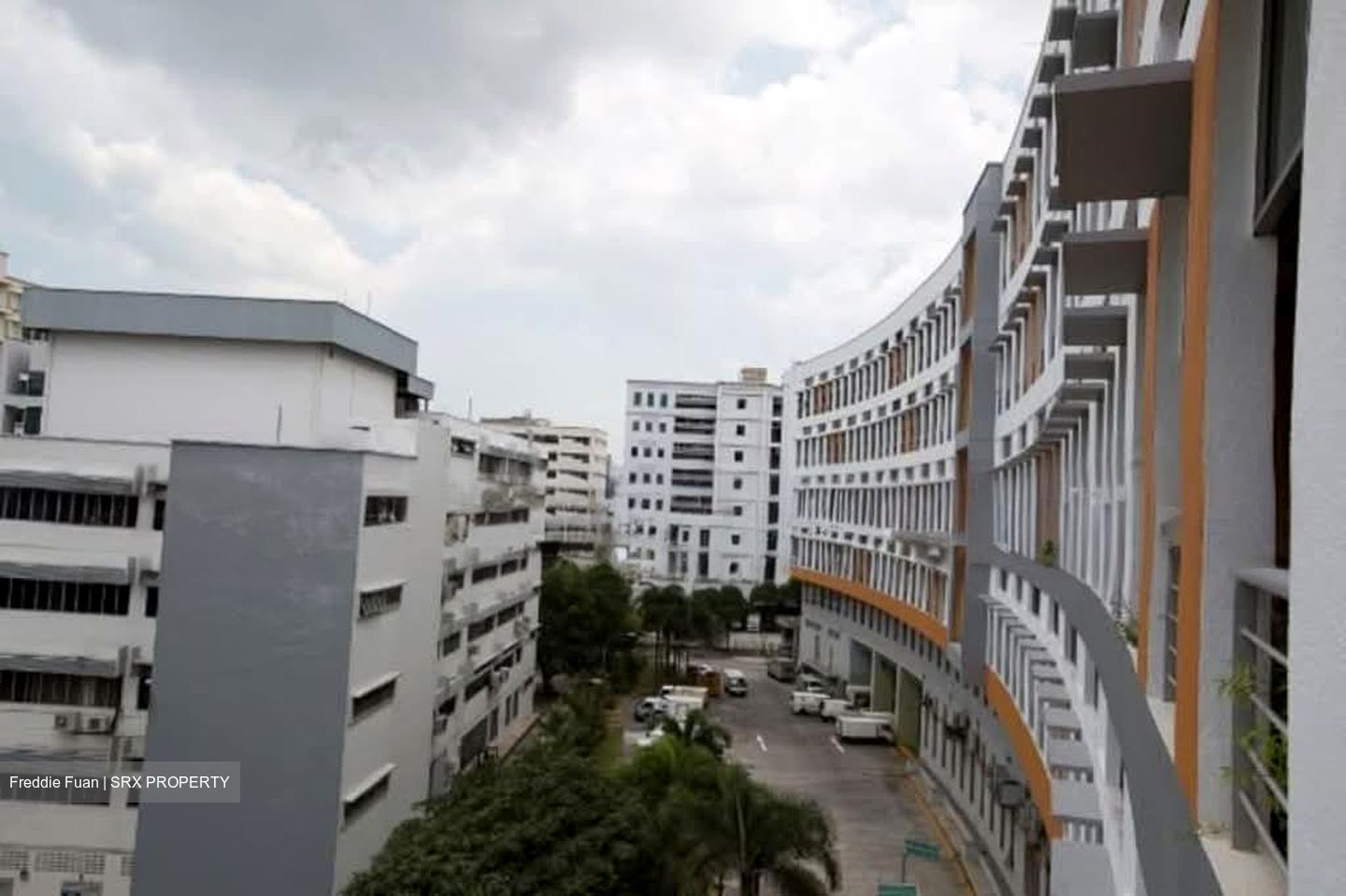 Kallang Way (D13), Factory #546850401